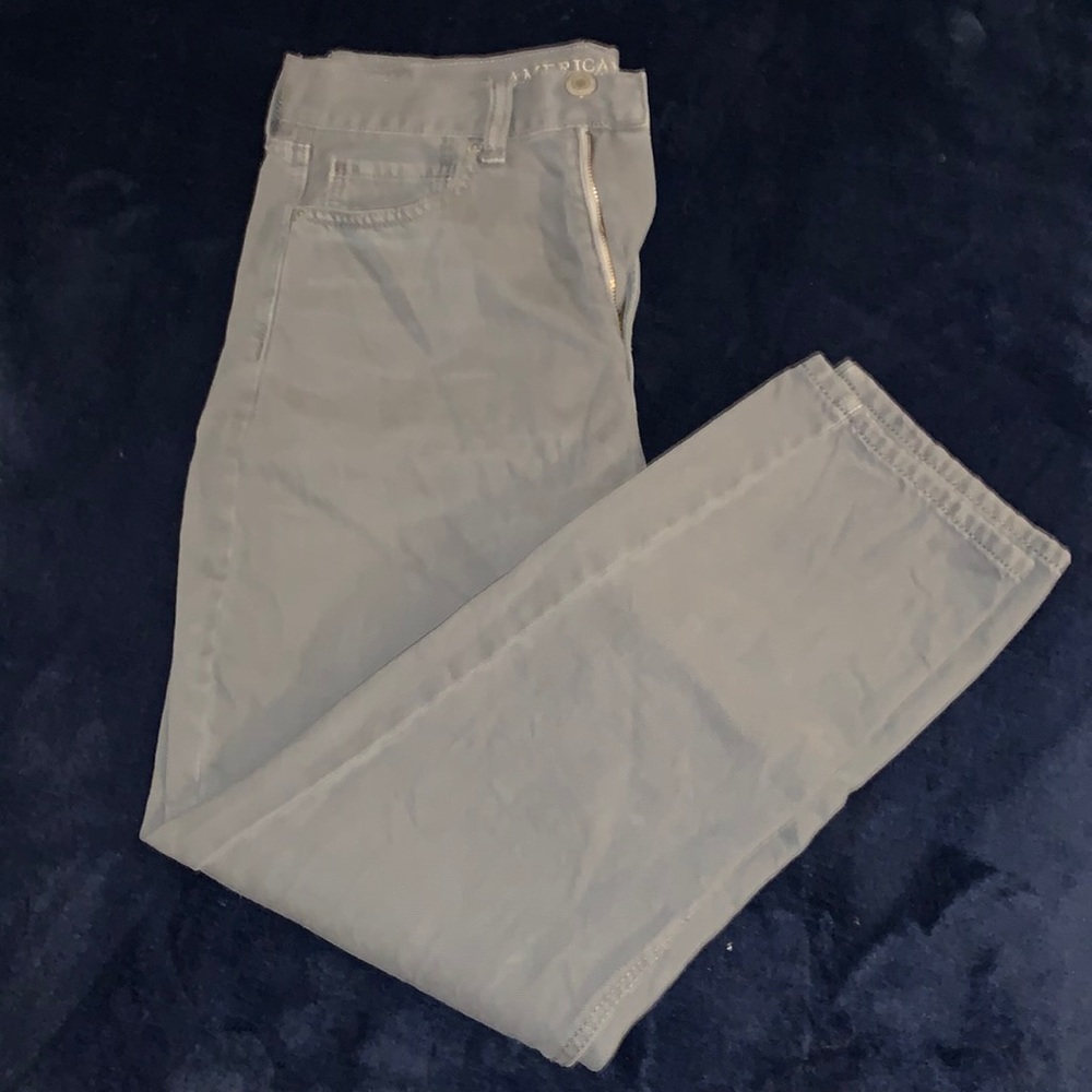 Grey American eagle jeans!